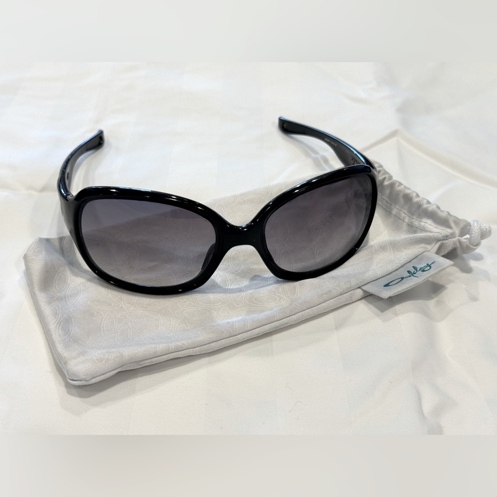 Ladies Oakleys